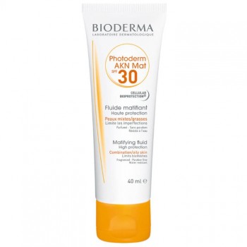 BIODERMA PHOTODERM AKN MAT SPF30 fluid za mešovitu i masnu kožu, 40ml BIODERMA PHOTODERM AKN MAT SPF30 fluid za mešovitu i masnu kožu, 40ml