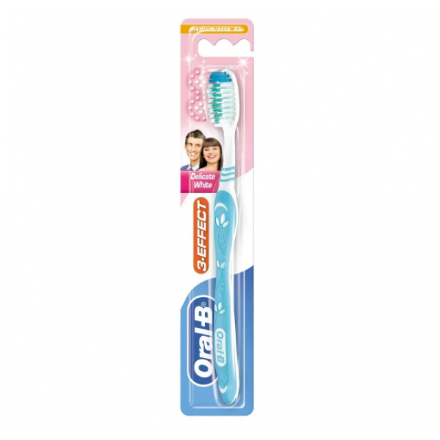 ORAL B DELICATE WHITE 3D cetkica za zube 40 MEDIUM ORAL B DELICATE WHITE 3D cetkica za zube 40 MEDIUM